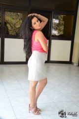 Ishika Singh at Toll Free No 143 Movie Press Meet